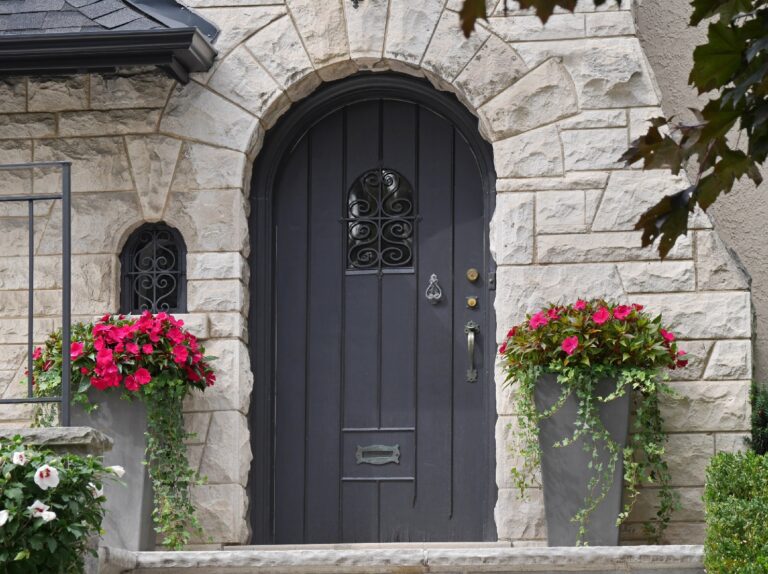 Advantages Using Best Paint for Front Doors Eco Paint, Inc.